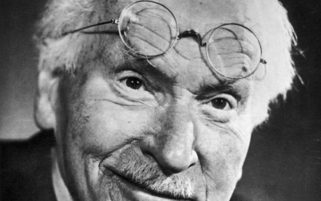 “CONHEÇA TODAS AS TEORIAS, DOMINE TODAS AS TÉCNICAS, MAS AO TOCAR  UMA ALMA HUMANA, SEJA APENAS OUTRA ALMA HUMANA.”